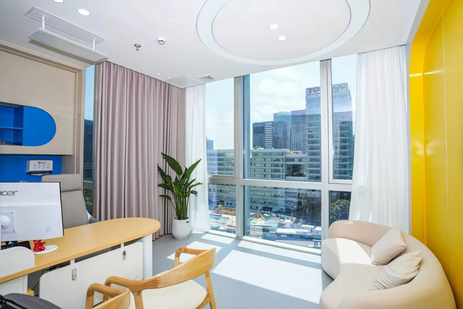 Consultation room at Minlezi Clinic overlooking Nanshan